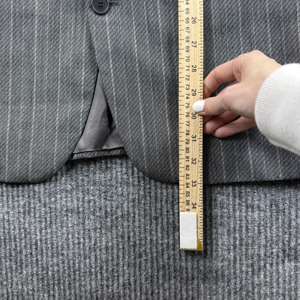 Yves Saint Laurent Blazer Mens 44 Gray Wool Pinstripe Two Button Suit‎ Jacket - Picture 2 of 8